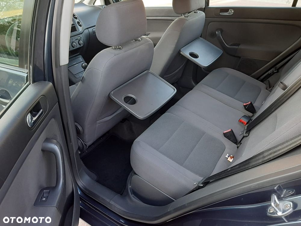 Volkswagen Golf Plus - 11