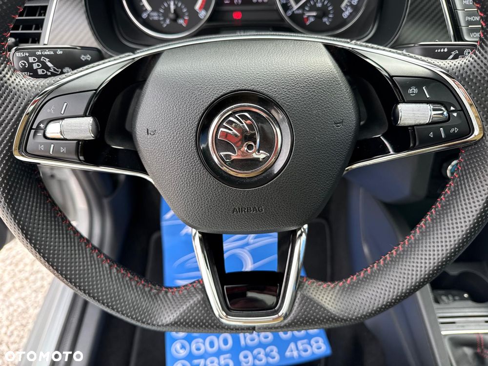 Skoda Fabia 1.0 TSI Monte Carlo - 24