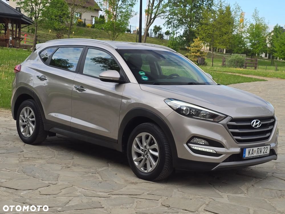 Hyundai Tucson 2.0 CRDi 4WD Automatik Style - 13