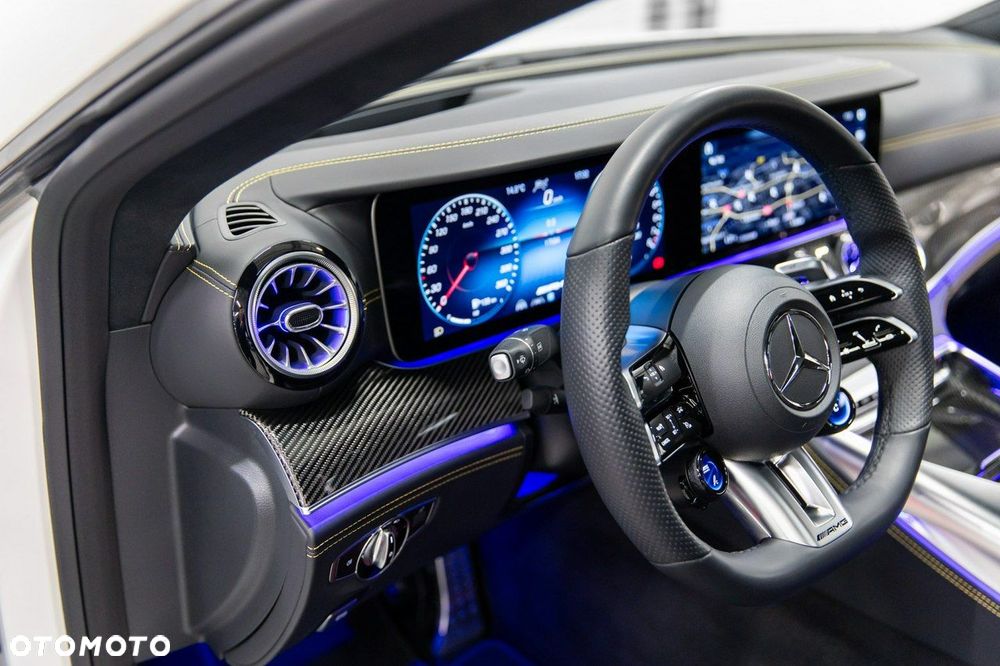Mercedes-Benz AMG GT - 32