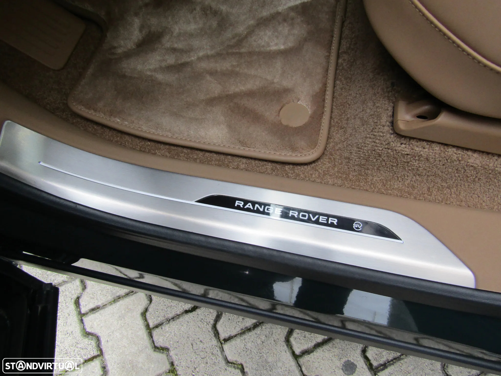 Land Rover Range Rover 4.4 P530 SV - 14