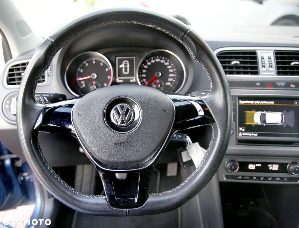 Volkswagen Polo - 13