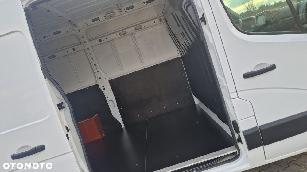 Renault MASTER L2H2 - 28