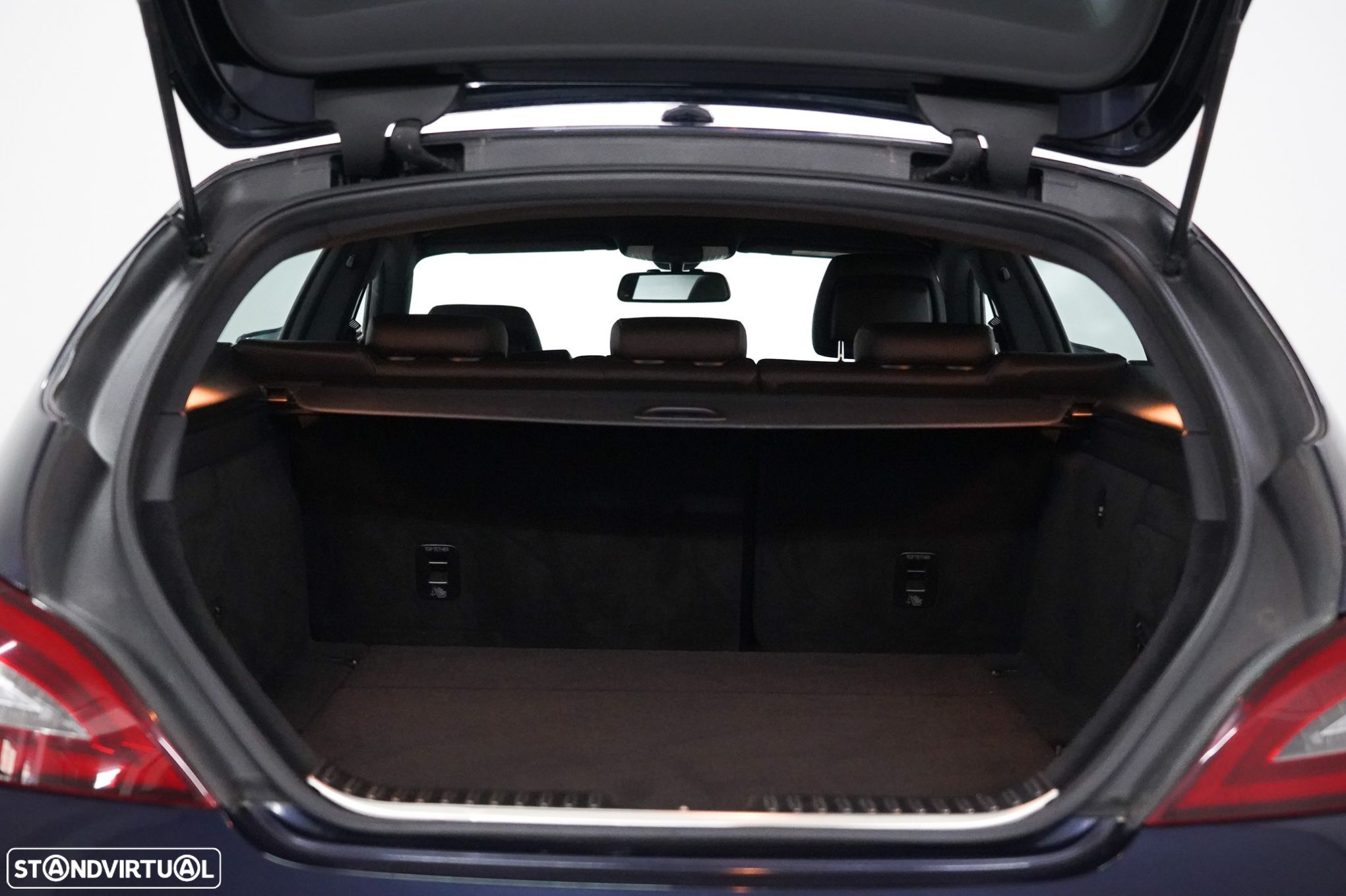 Mercedes-Benz CLS 250 - 16