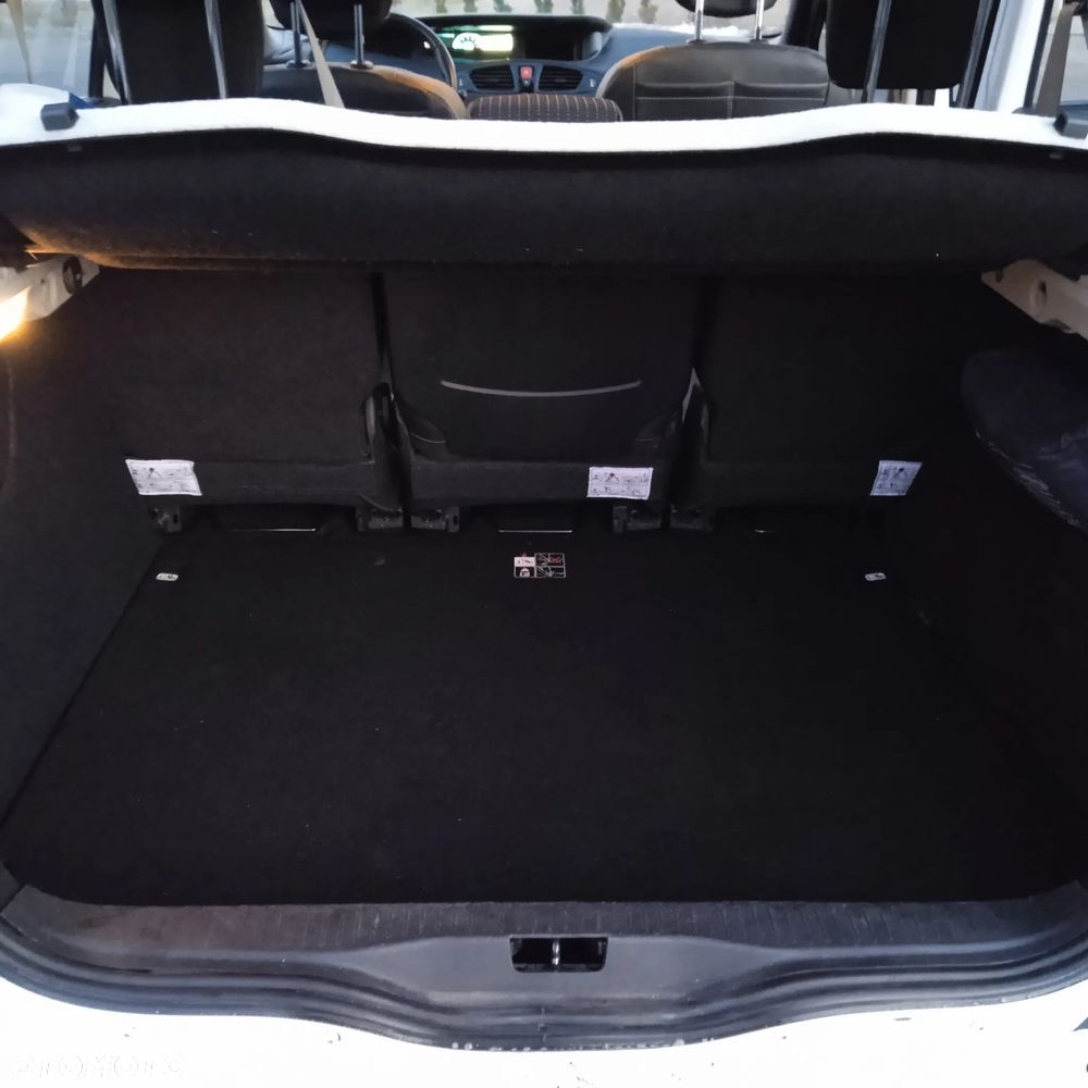 Renault Scenic 1.5dCi TomTom Edition - 6