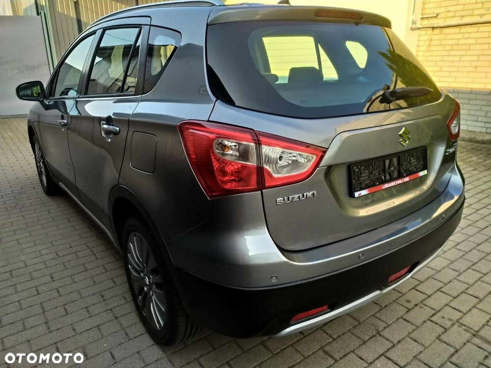 Suzuki SX4 S-Cross - 4