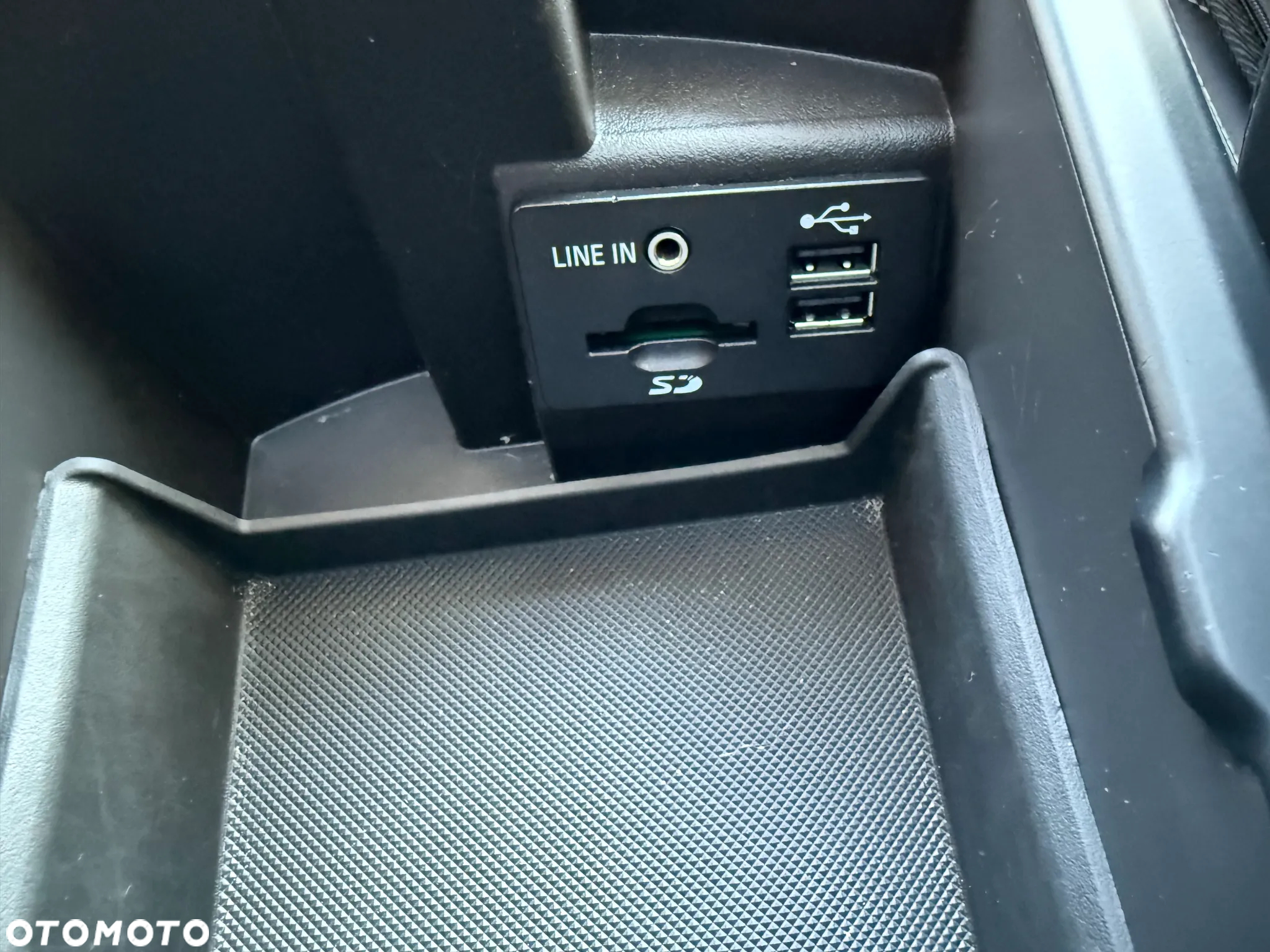 Ford Kuga 2.0 TDCi 4WD Titanium Plus - 23