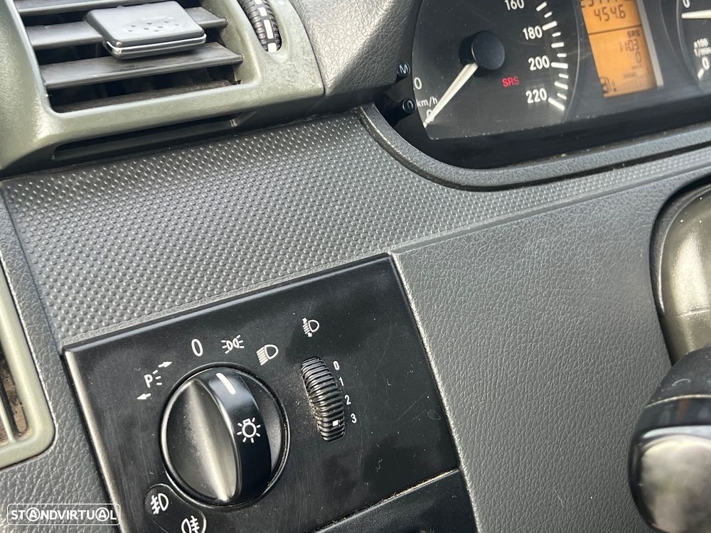 Mercedes-Benz Vito - 8