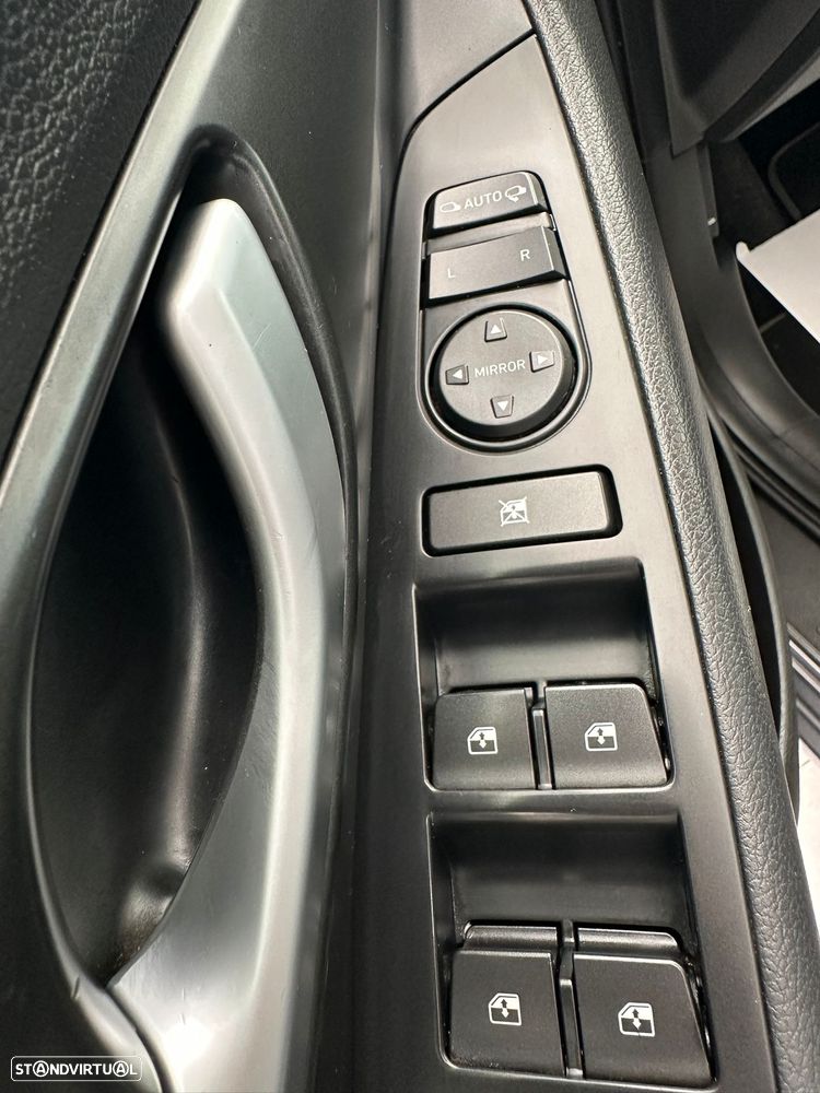 Hyundai i30 CW - 18