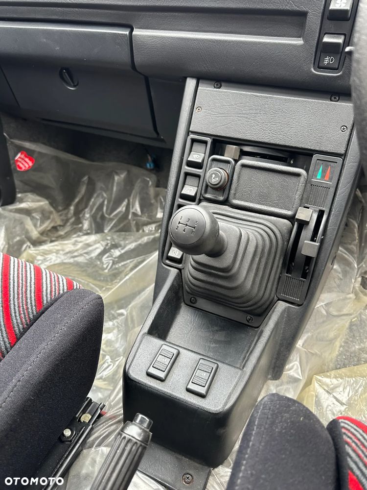 Polonez Caro - 15