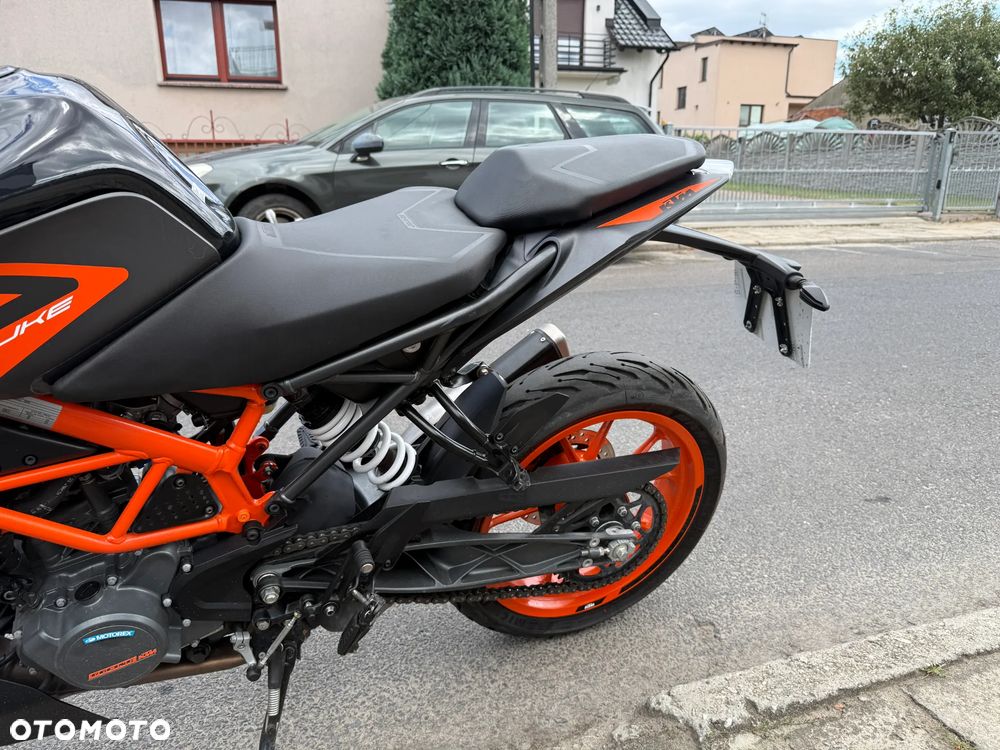 KTM Duke 125 - 14
