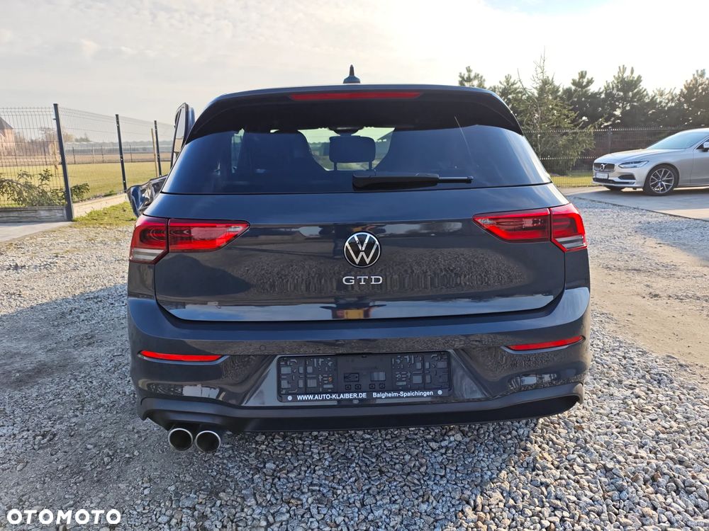 Volkswagen Golf - 4