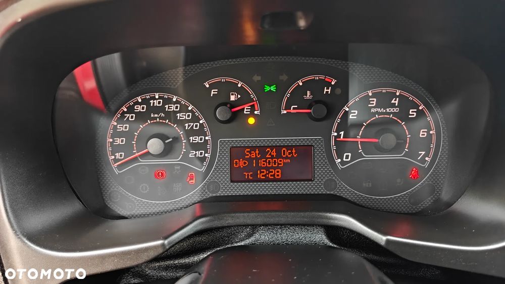 Fiat Qubo - 10