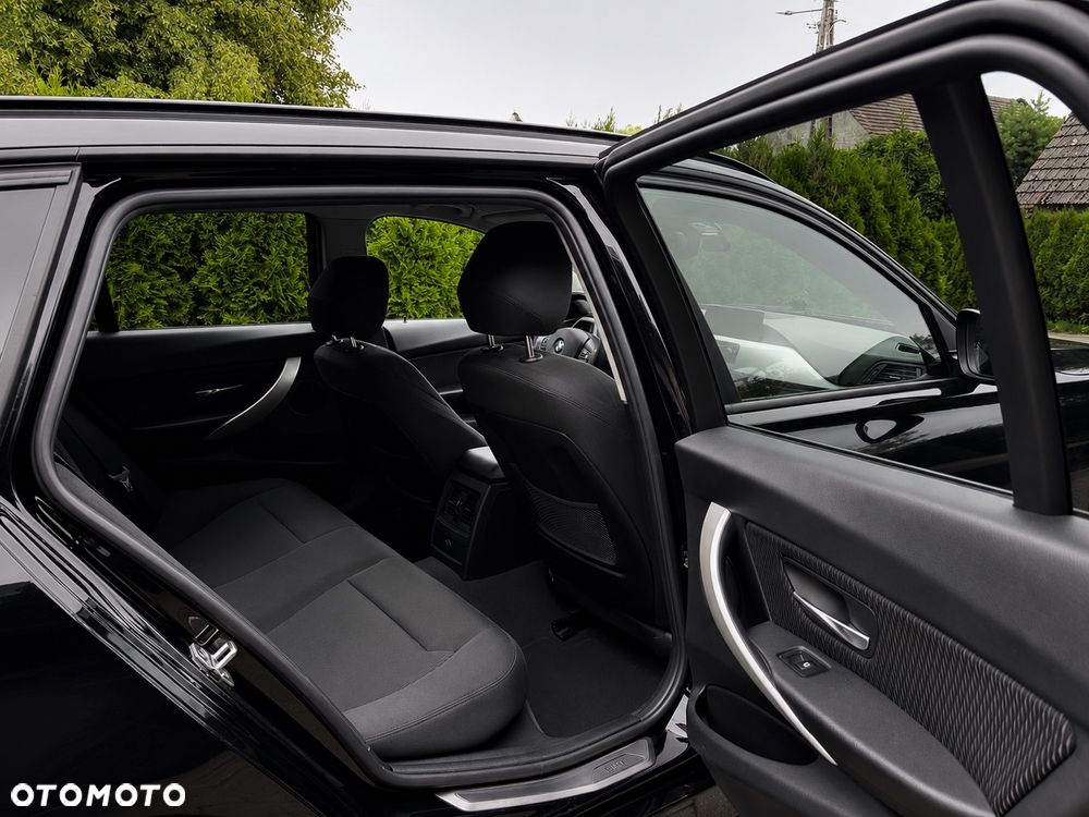 BMW Seria 3 - 15