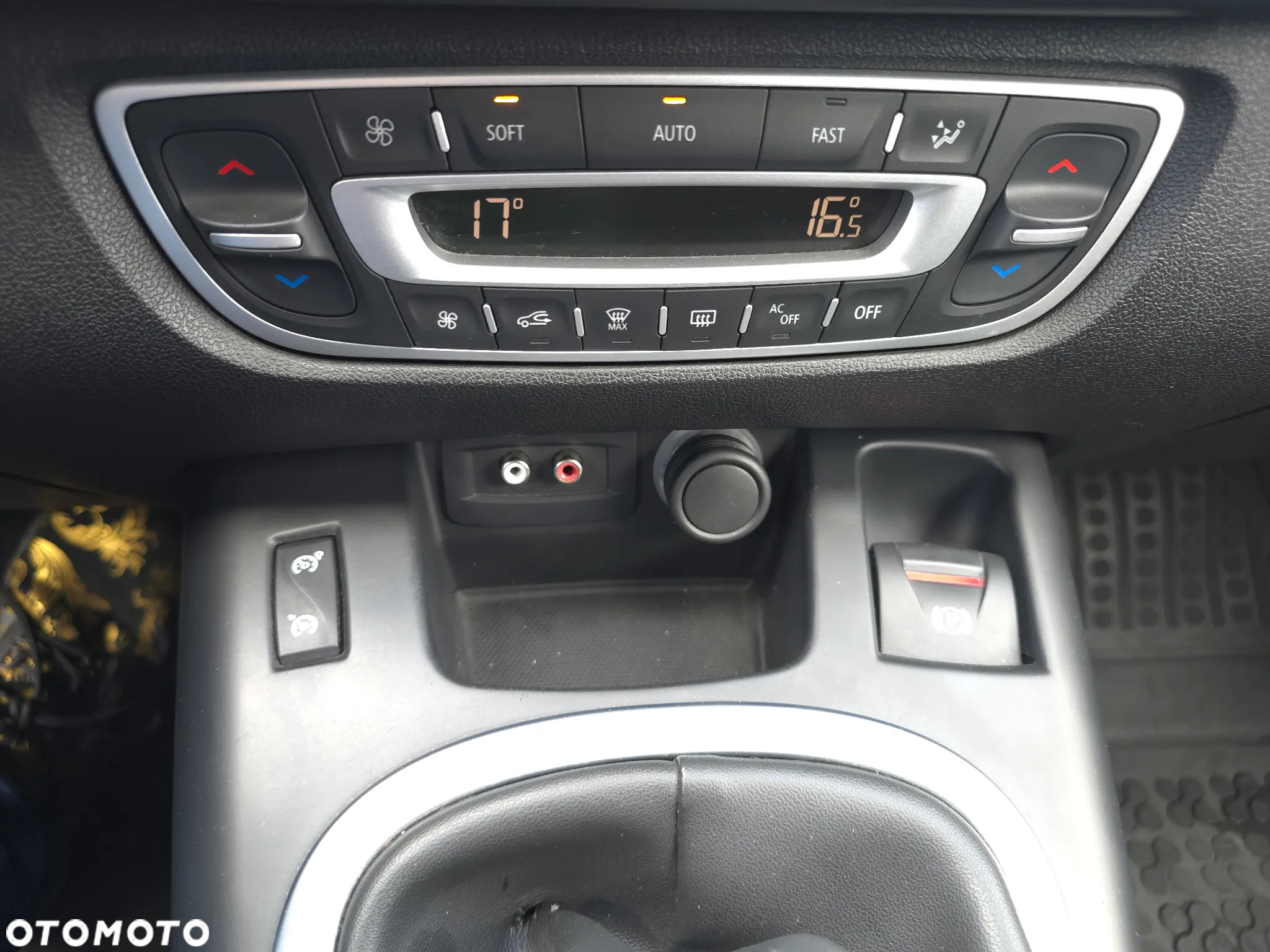 Renault Grand Scenic Gr 1.4 16V TCE Tech Run - 23