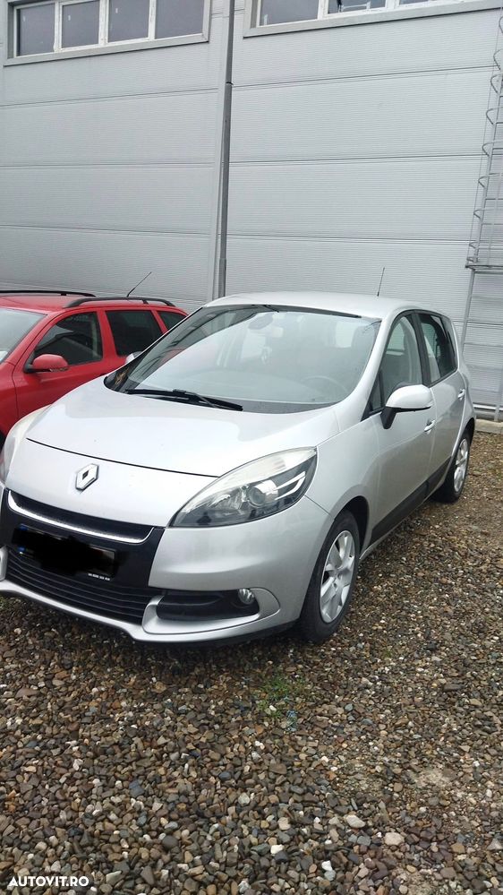 Renault Scenic - 2