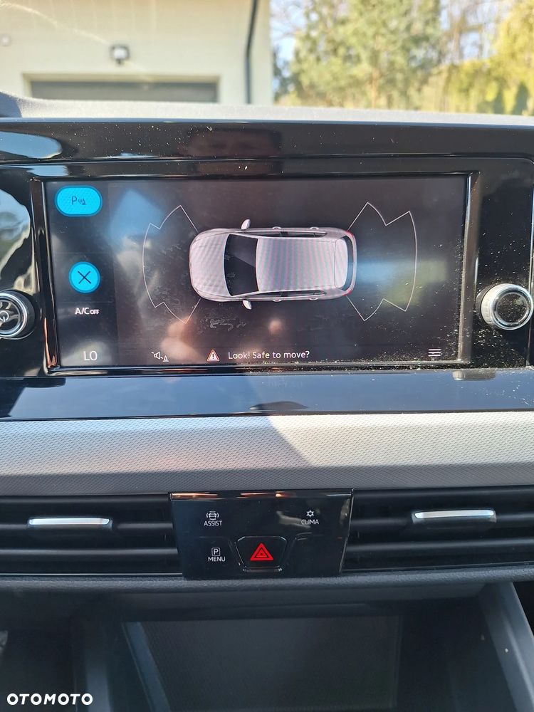 Volkswagen Golf - 9