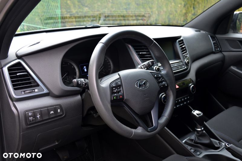 Hyundai Tucson 1.6 T-GDI GO 4WD - 30
