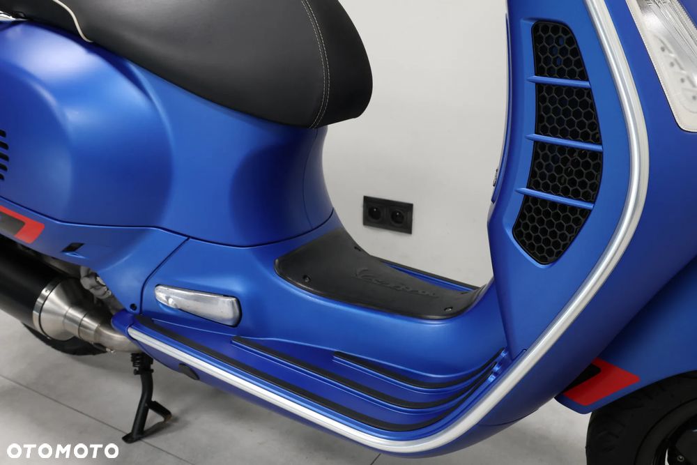 Vespa GTS - 22