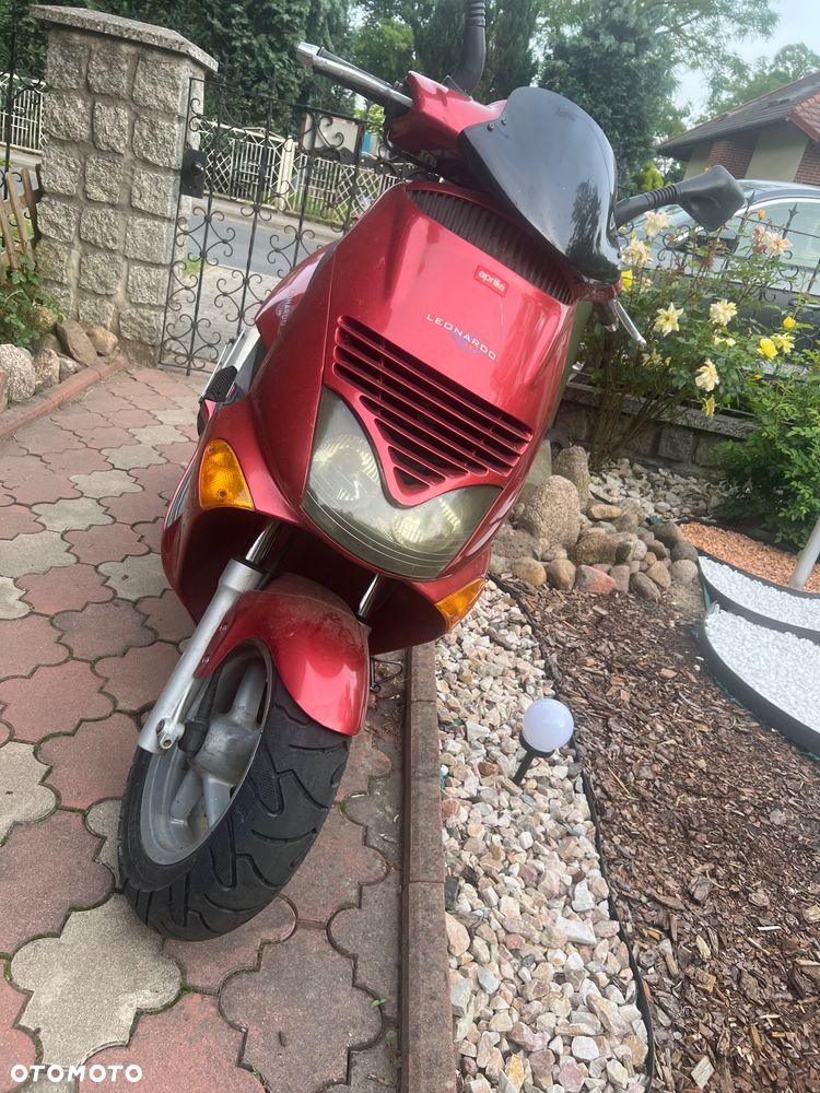 Aprilia Leonardo - 1