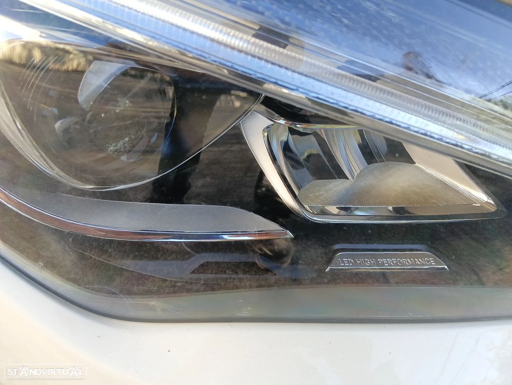 Mercedes-Benz CLA 200 d Shooting Brake AMG Line Aut. - 14