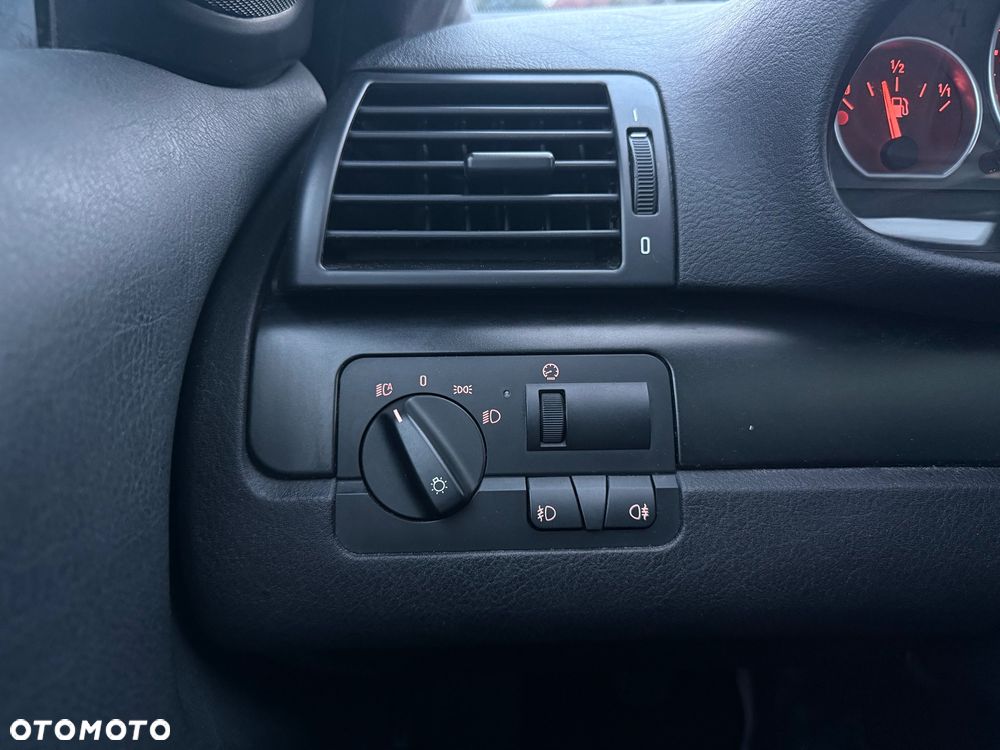BMW Seria 3 325i Edition Lifestyle - 14
