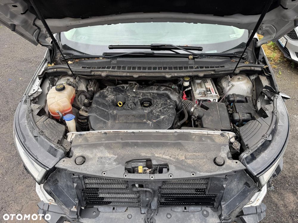 Ford Edge - 8