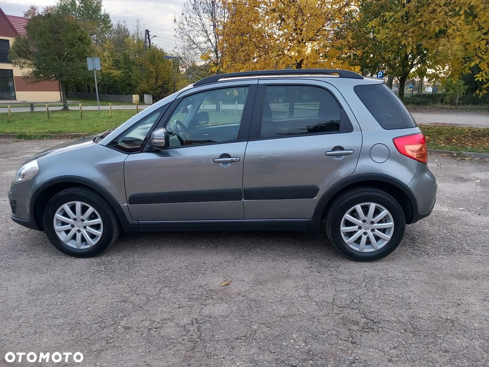 Suzuki SX4 1.6 VVT 4x4 Style - 4