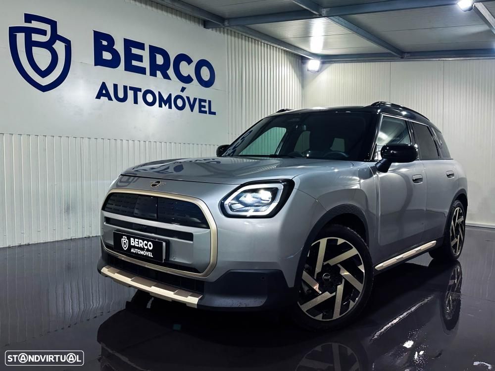 MINI Countryman E Favoured - 2