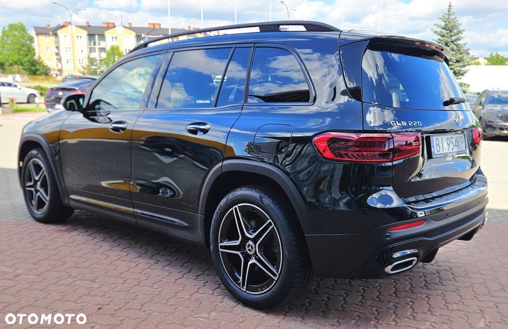 Mercedes-Benz GLB - 5