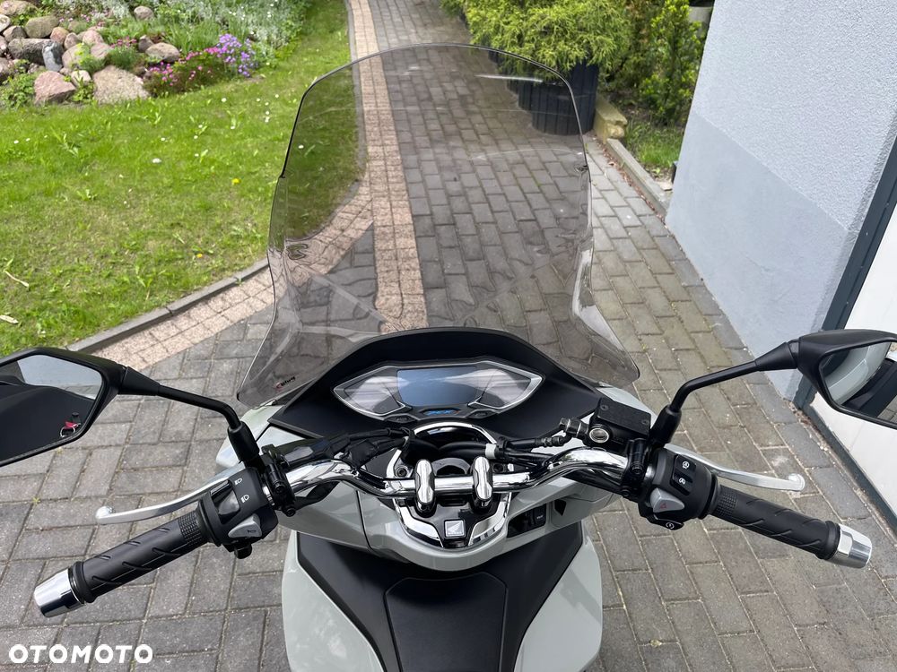 Honda PCX - 15