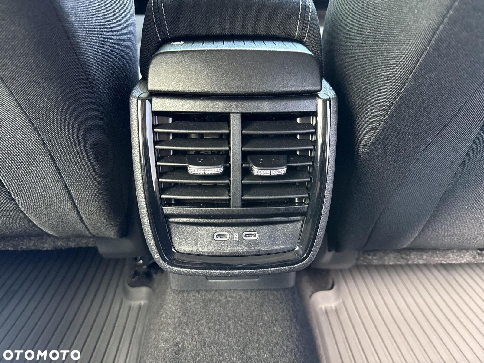 Skoda Kamiq 1.0 TSI Edition 130 - 31