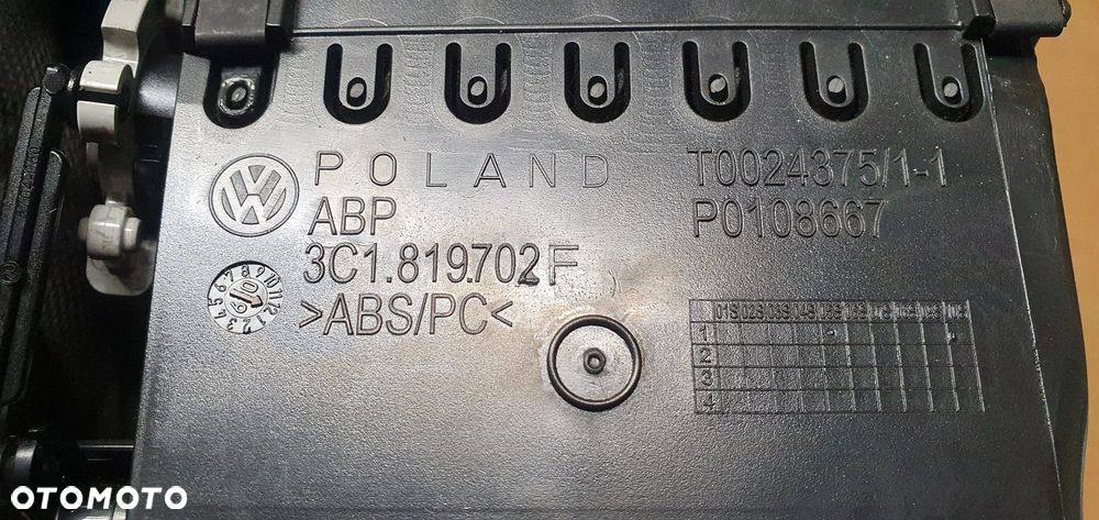 Kratka nawiewu powietrza prawa VW Passat B6 3C1819702F - 5