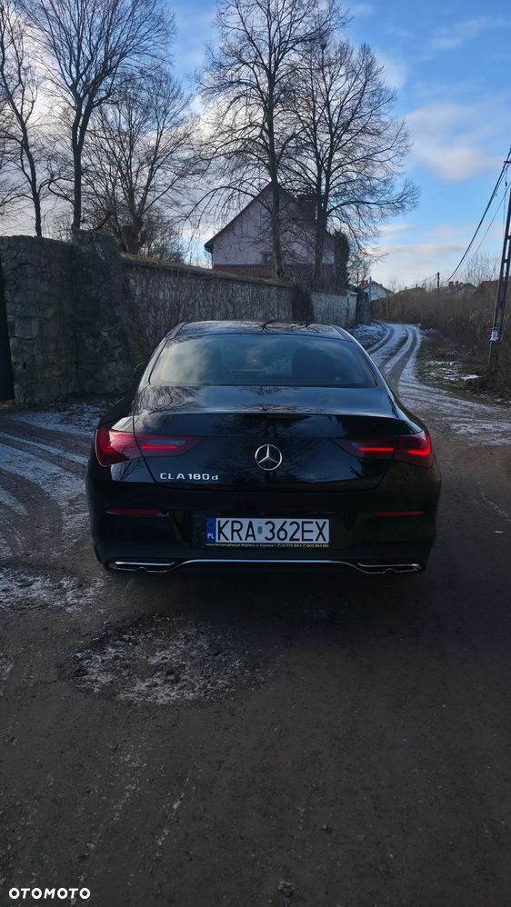 Mercedes-Benz CLA 180 d 8G-DCT Progressive - 4