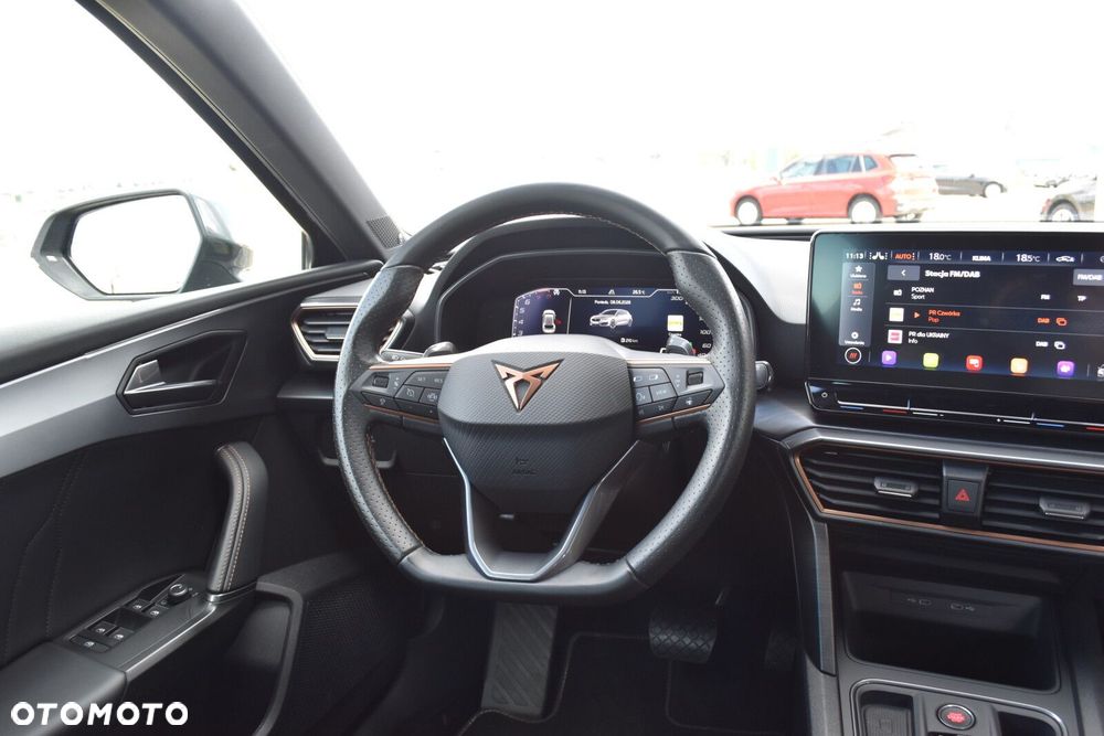 Cupra Leon 1.5 eTSI mHEV DSG - 11