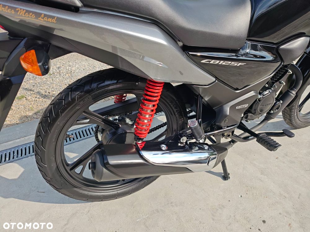 Honda CBF - 12