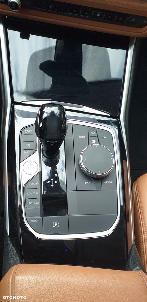 BMW Seria 3 318d Luxury Line - 10
