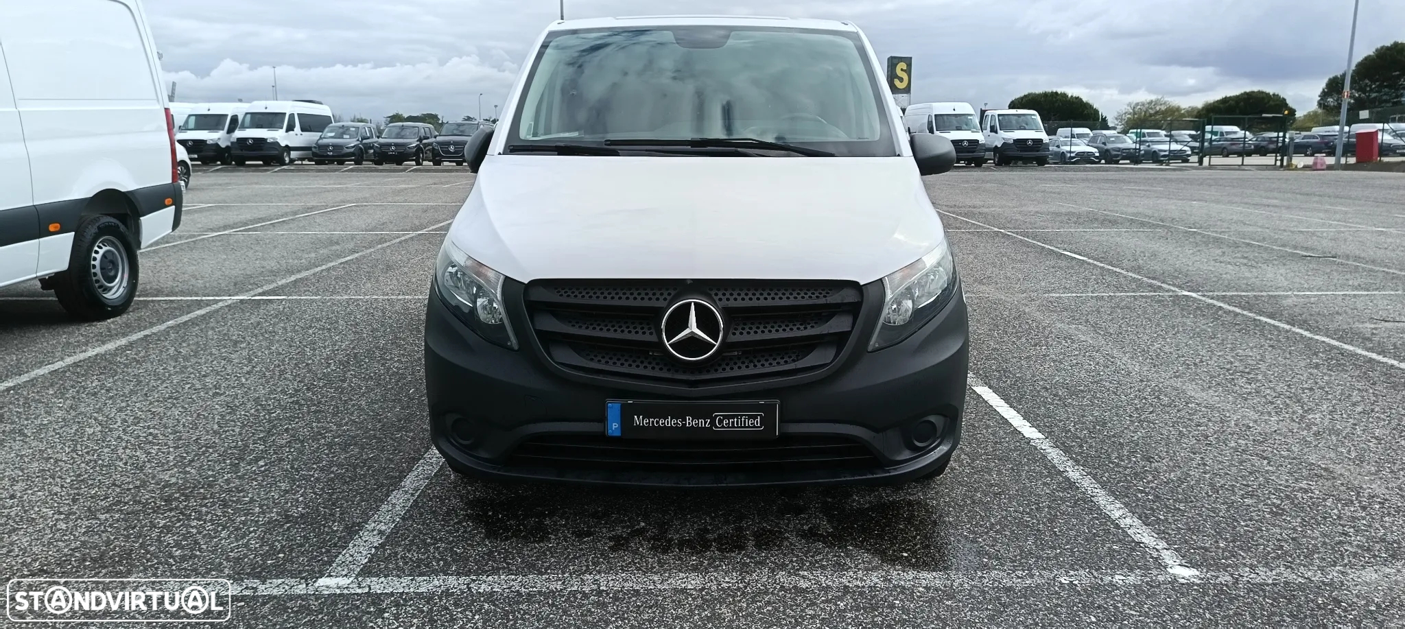 Mercedes-Benz Vito 116 CDI Furgão Standard - 2
