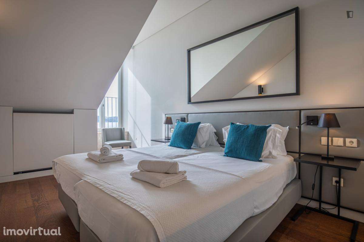 Apartamento com 2 quartos - localizado em Cais do Sodré Lisbon - Grande imagem: 2/37