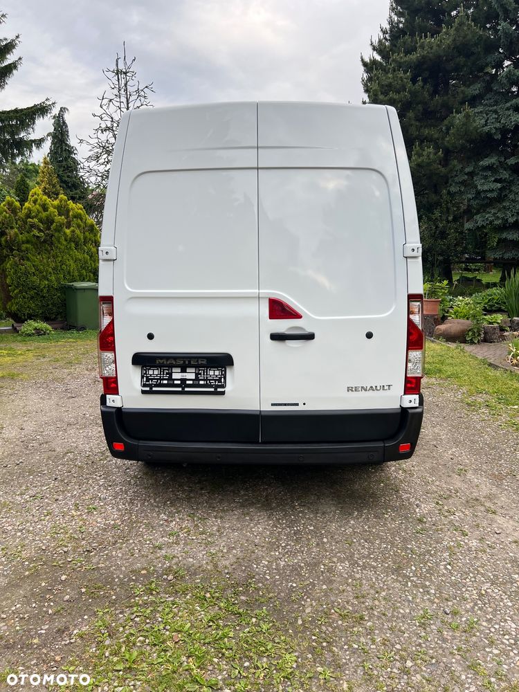 Renault Master III Furgon CONFORT F3500 L2H2 2,3 dCi 125 - 6