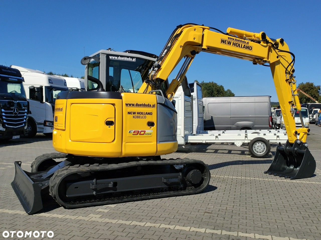 New Holland E90B SR -2 Gąsienicowa 10ton - 8