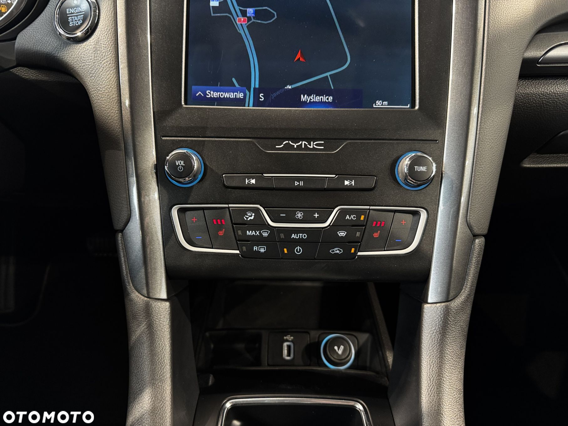 Ford Mondeo - 23