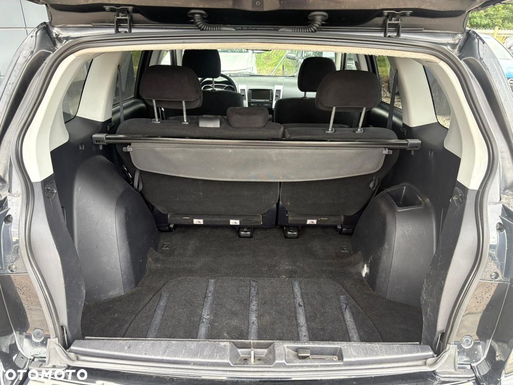 Mitsubishi Outlander 2.4 Invite - 18
