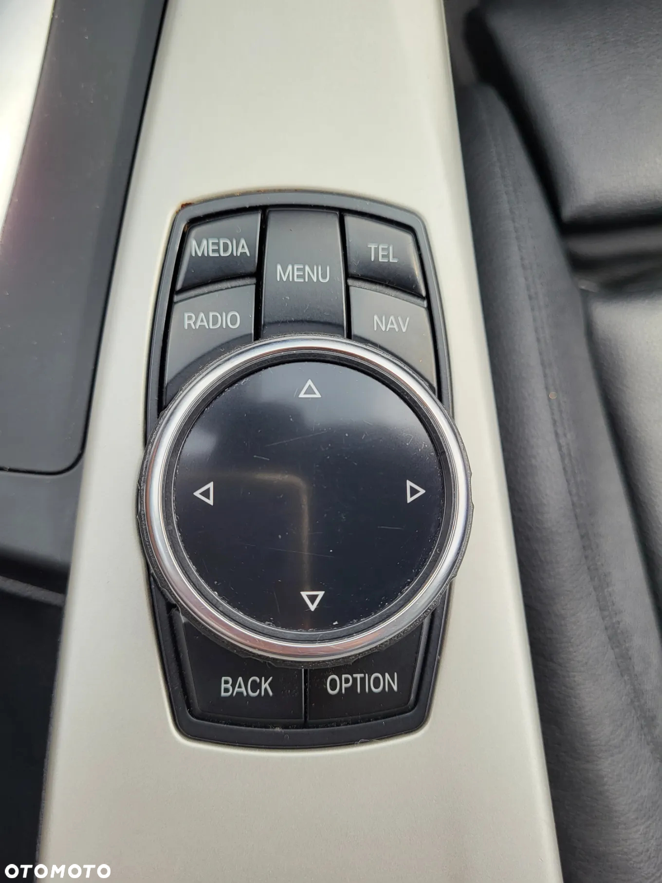 BMW Seria 3 318d Touring - 26