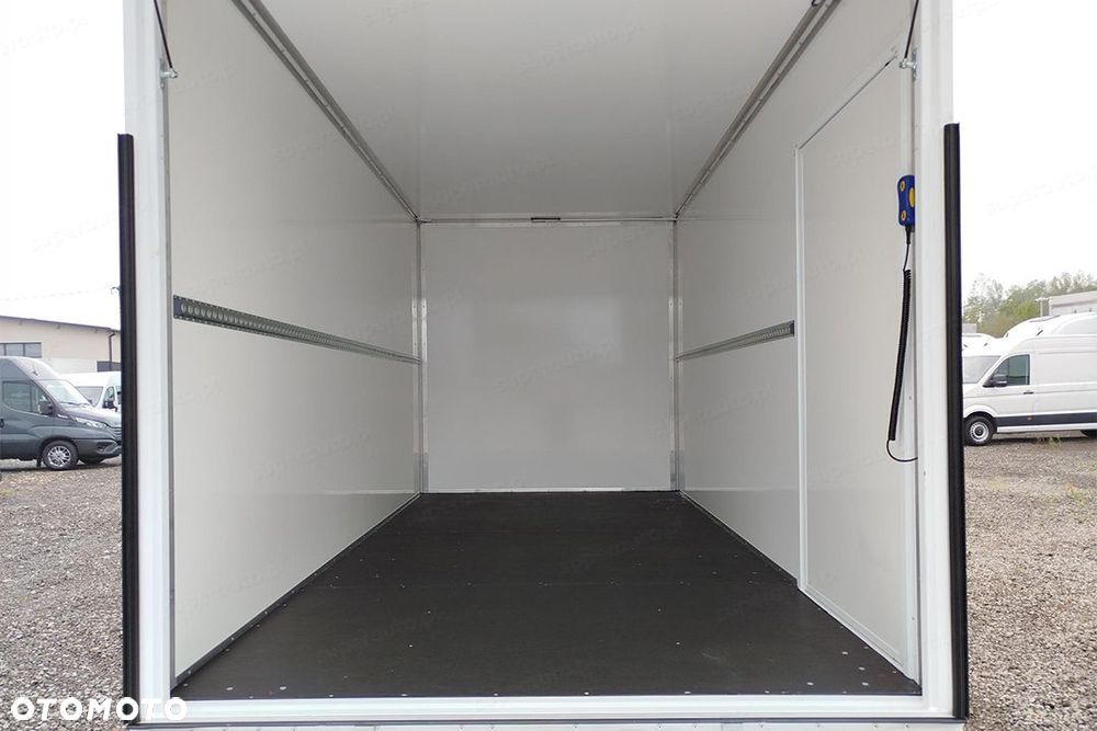 Iveco Daily 35S18 Kontener 8EP + Winda 3.0 180KM - 10