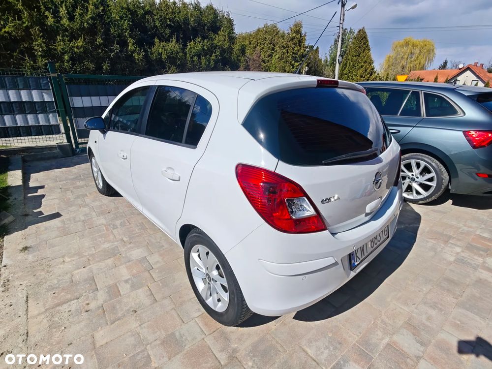 Opel Corsa 1.4 16V Edition - 6
