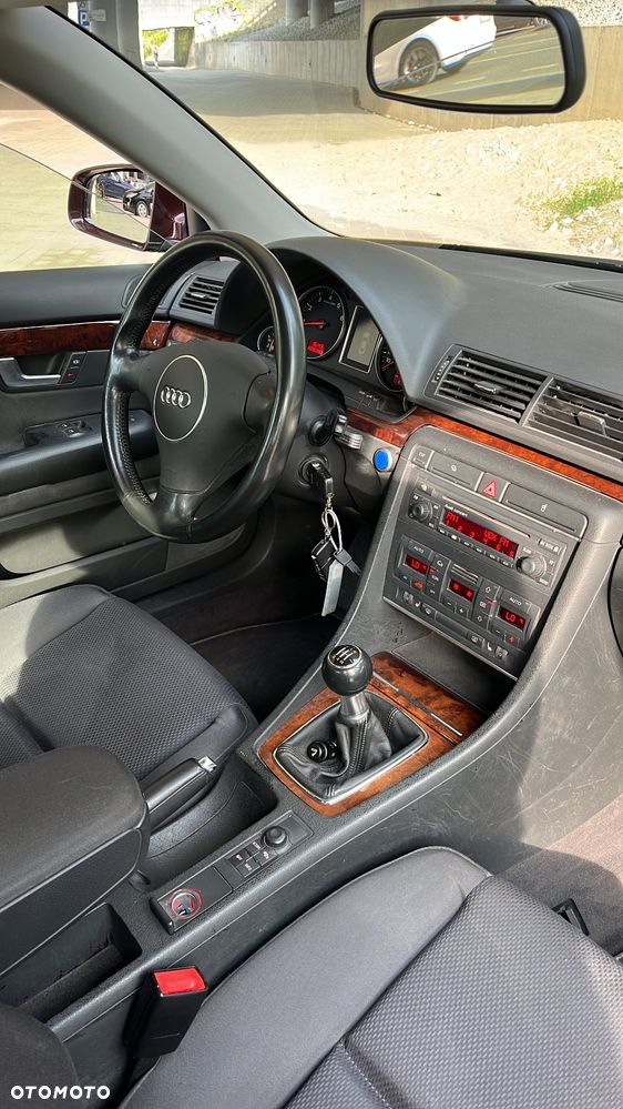 Audi A4 Limousine 1.8T - 19