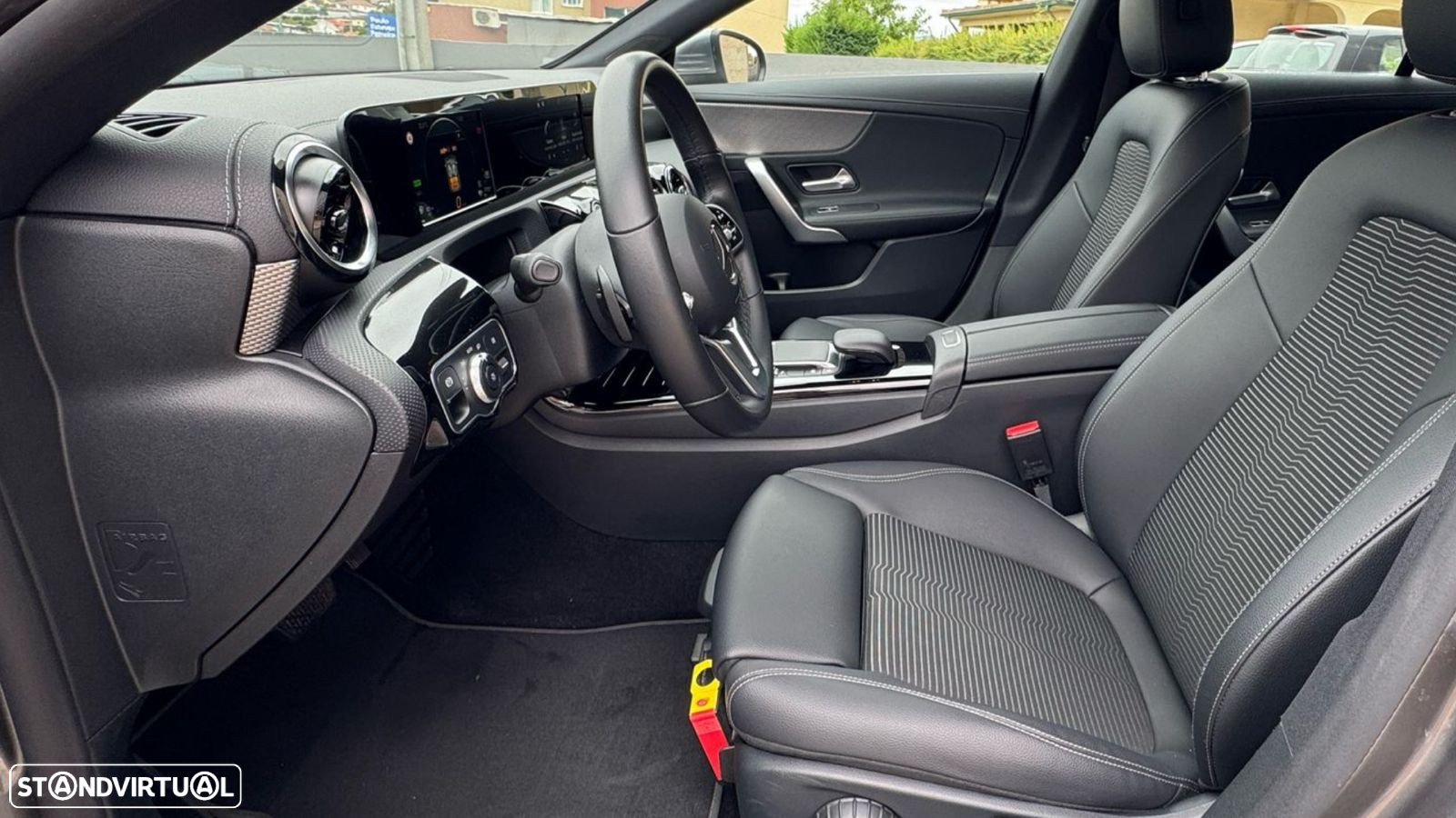 Mercedes-Benz CLA 250 e Progressive - 13