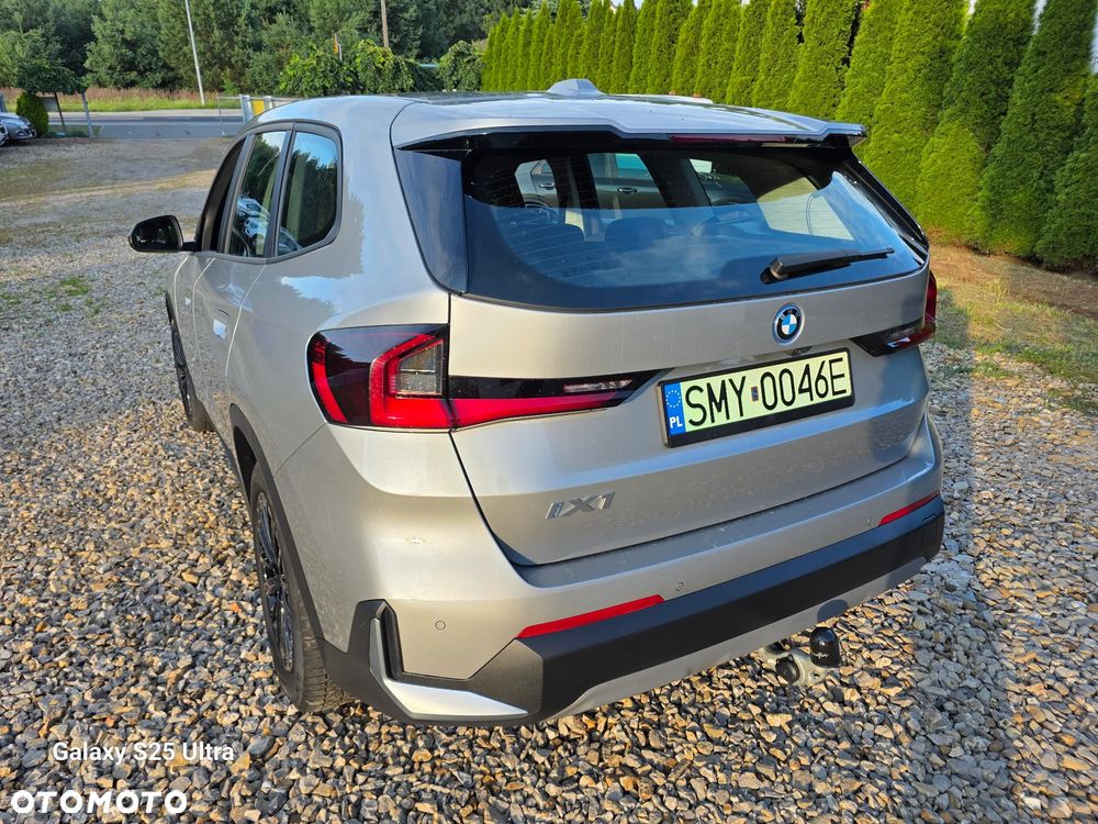BMW iX1 eDrive20 - 8