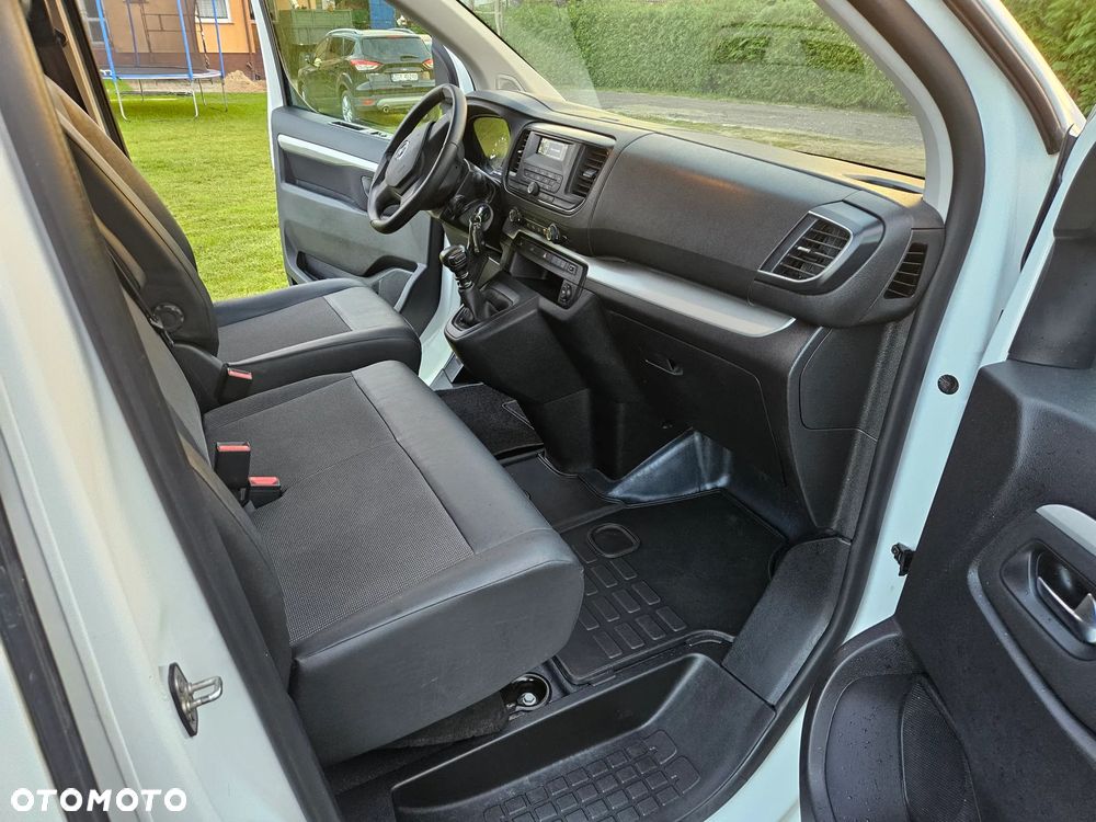 Opel Vivaro - 13
